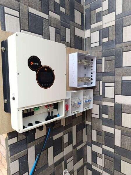 How to Choose the Right Home Power Inverter: A Professional's Guide