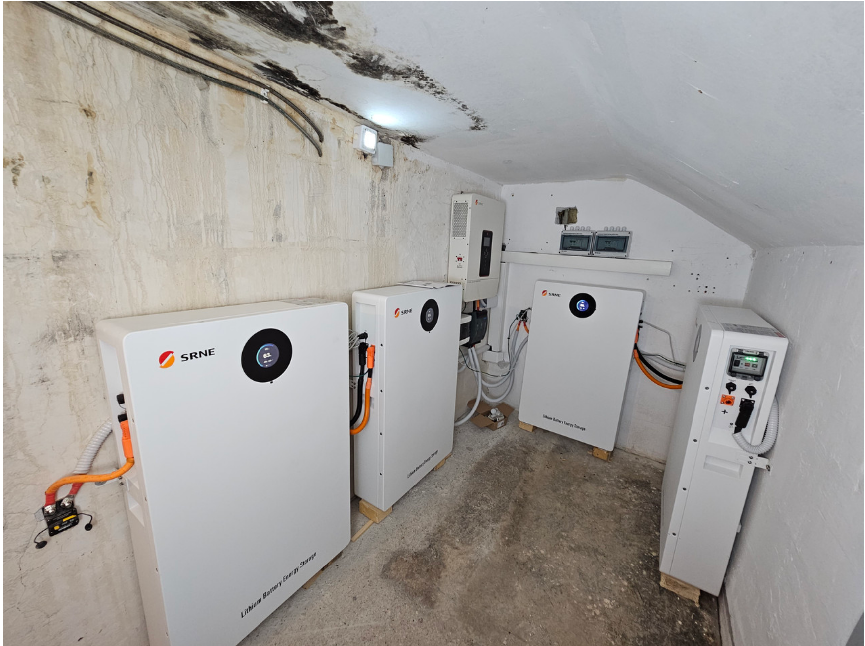 srne-off-grid-in-Slovenia01.png srne-off-grid-in-Slovenia01.png