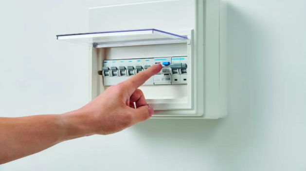 circuit-breaker-size.png circuit-breaker-size.png