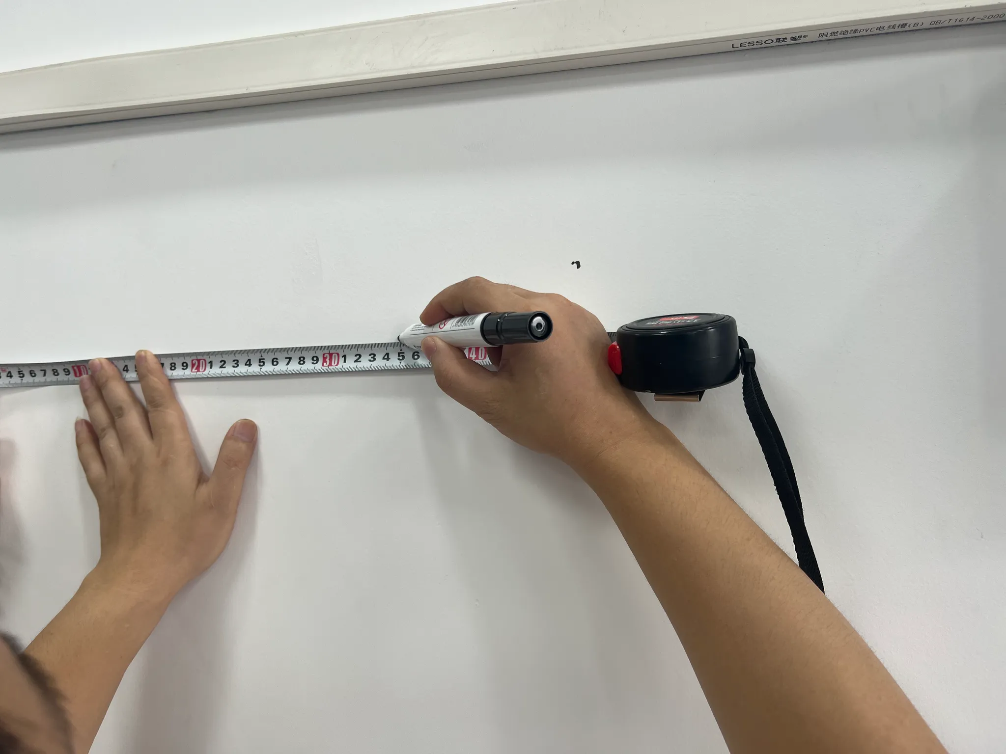 use-a-measuring-tape-and-pen.png use-a-measuring-tape-and-pen.png