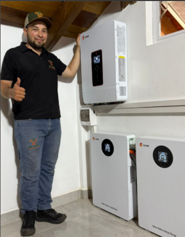 SRNE ASP48100U200-H off grid solar inverter.png SRNE ASP48100U200-H off grid solar inverter.png