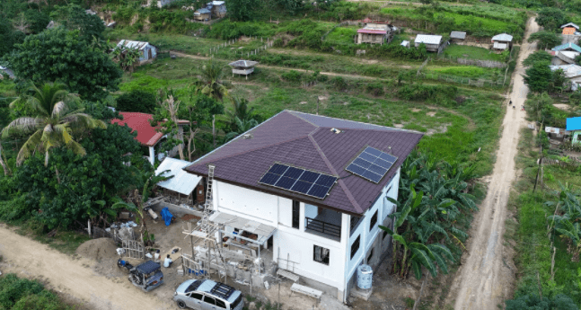 Why Is an Off-Grid Inverter More Expensive Than an On-Grid Inverter