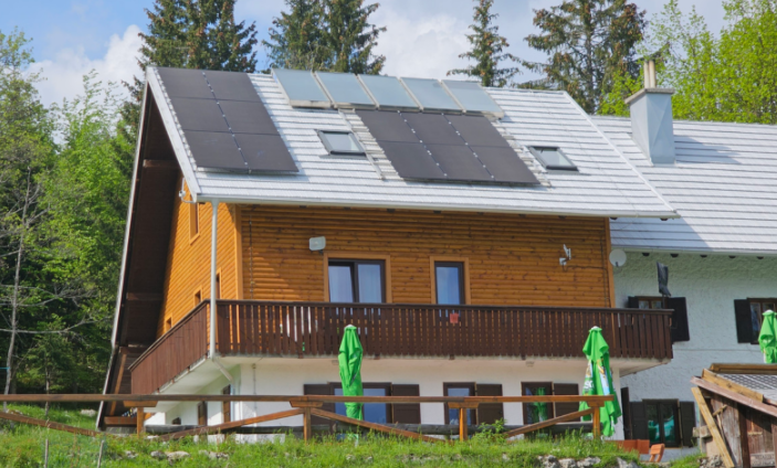 hybrid soalr inverters .png hybrid soalr inverters .png