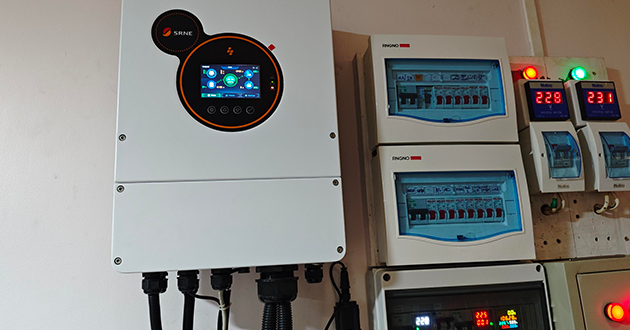 hybrid inverters.png hybrid inverters.png