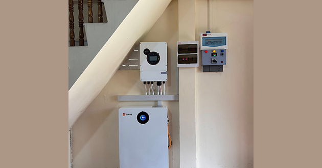 hybrid inverters solar.png hybrid inverters solar.png