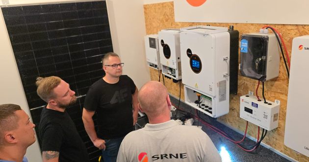 hybrid inverter.png hybrid inverter.png